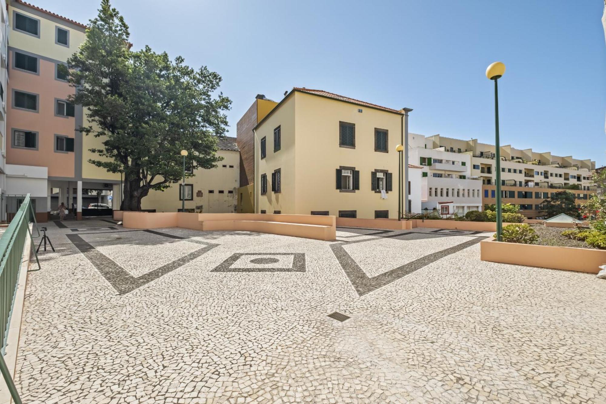 Pateo Do Carmo - By Wehost Apartment Funchal  Exterior photo